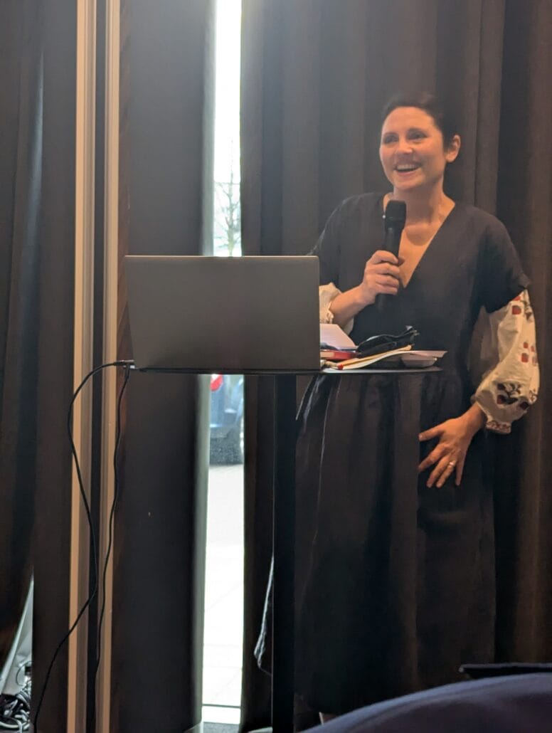 PXL 20250322 103842833